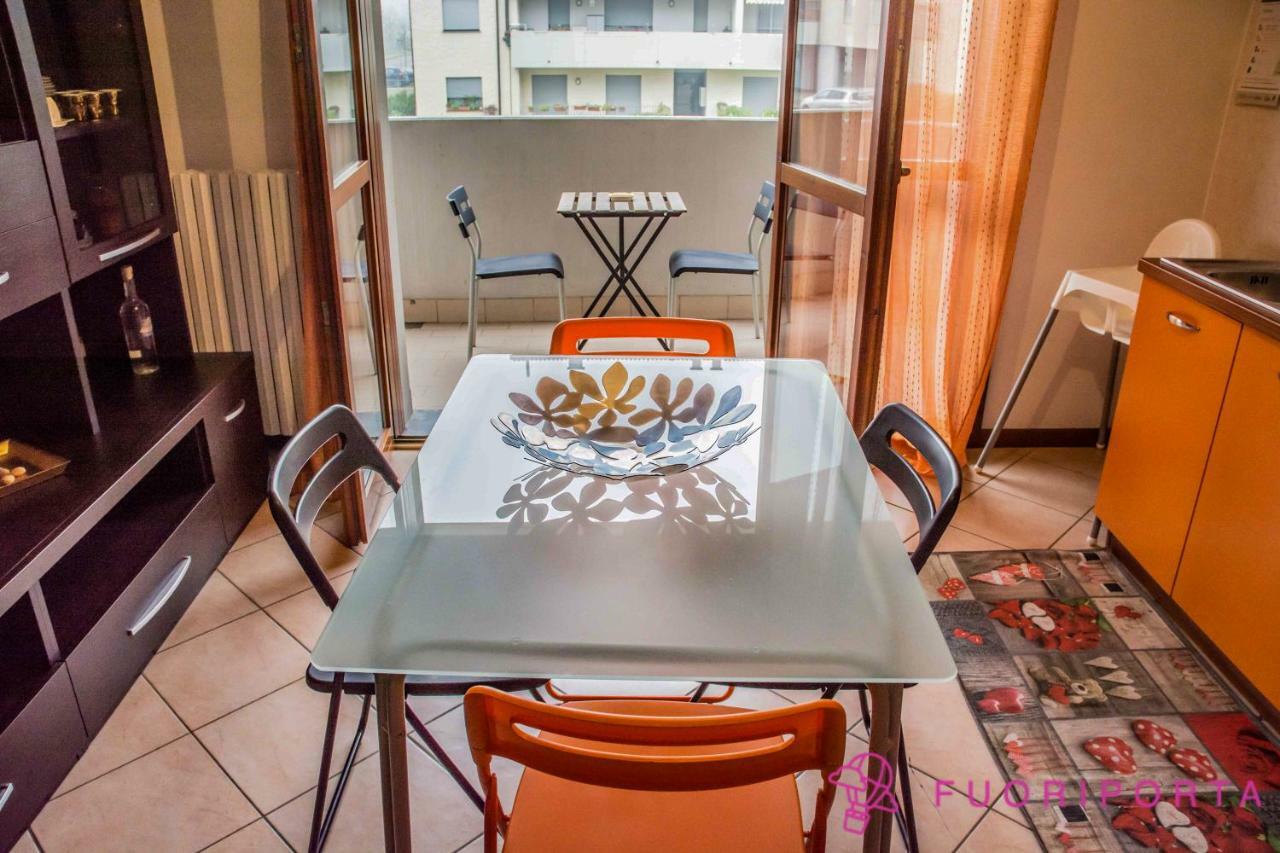 Casa Vacanze Da Nico Parma Bagian luar foto