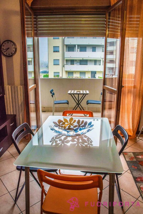 Casa Vacanze Da Nico Parma Bagian luar foto